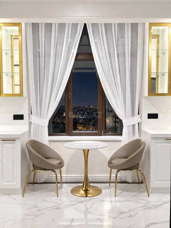 Satılır 3 otaqlı mənzil 105 m²