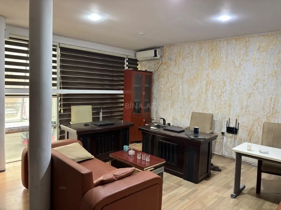 Kirayə verilir 1 otaqlı ofis 30 m²