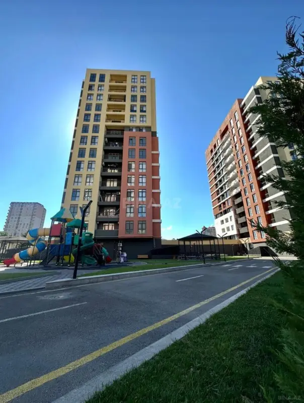 Satılır 3 otaqlı mənzil 127.5 m²