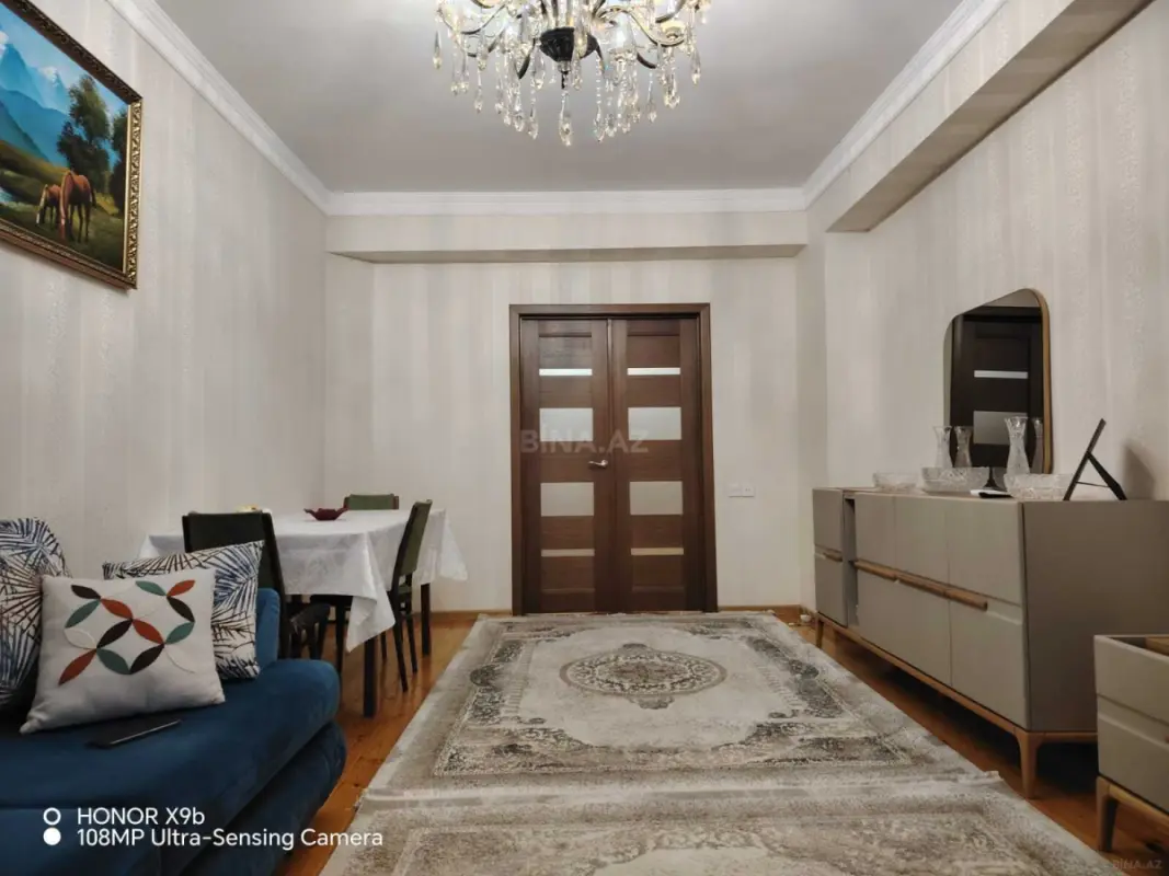 Satılır 3 otaqlı mənzil 109 m²