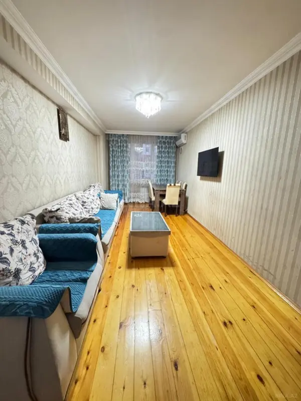 Satılır 3 otaqlı mənzil 74 m²