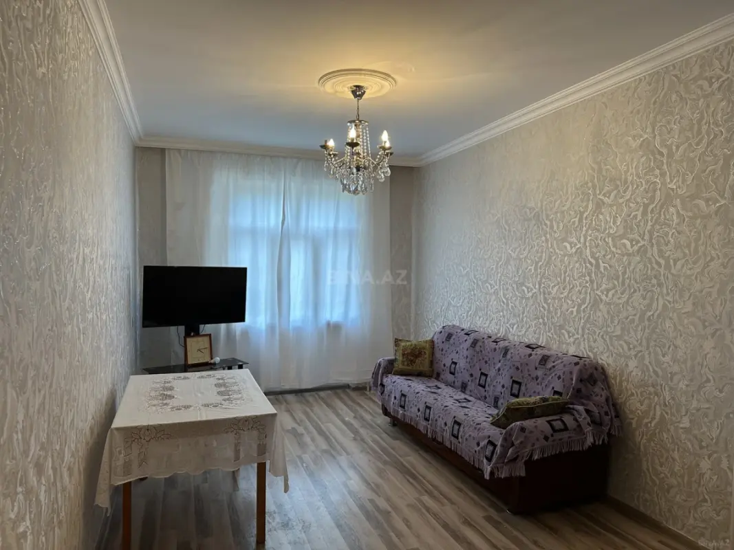 Satılır 3 otaqlı mənzil 51 m²