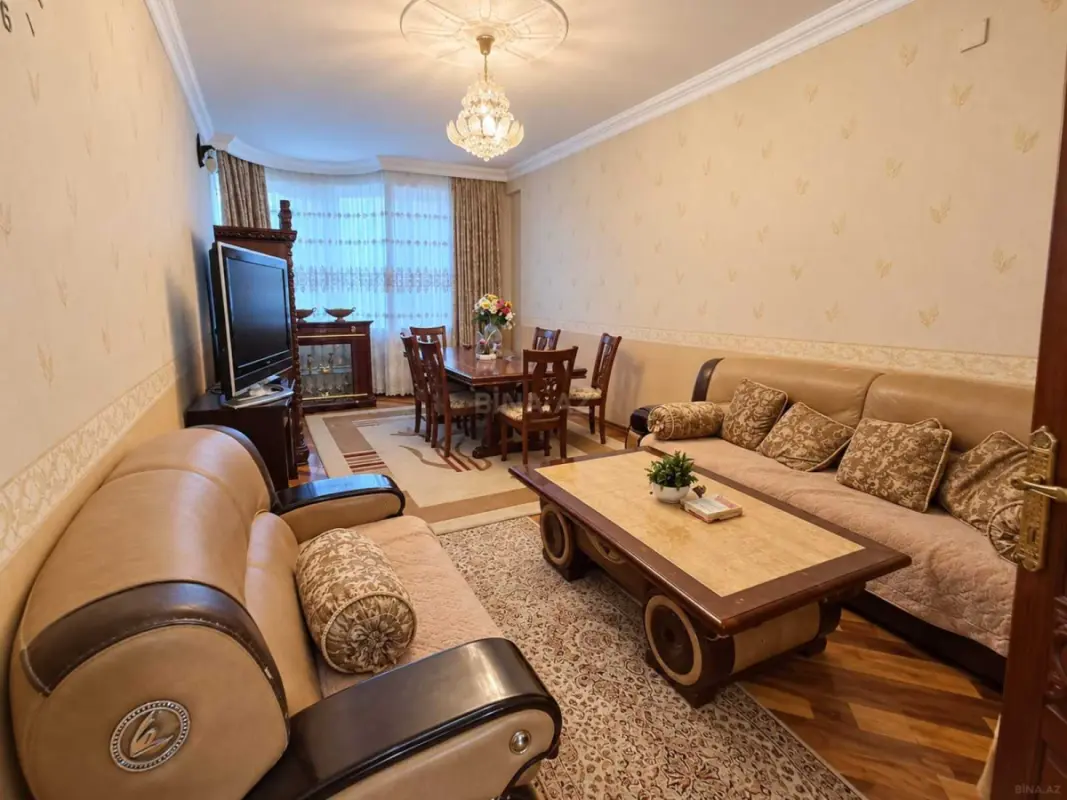 Satılır 3 otaqlı mənzil 115 m²