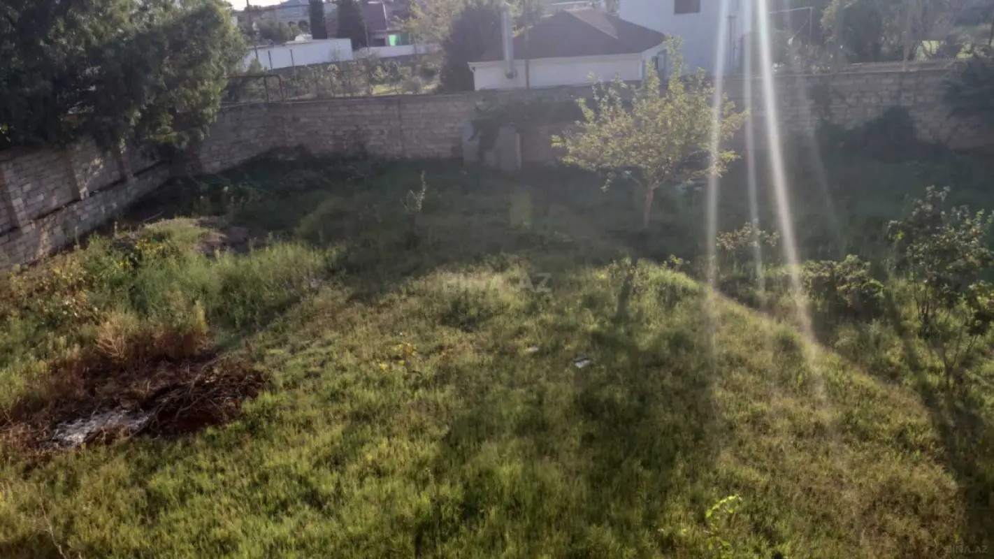 Satılır torpaq sahəsi 4 m²