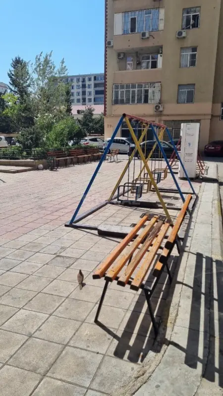 Satılır 3 otaqlı mənzil 110 m²