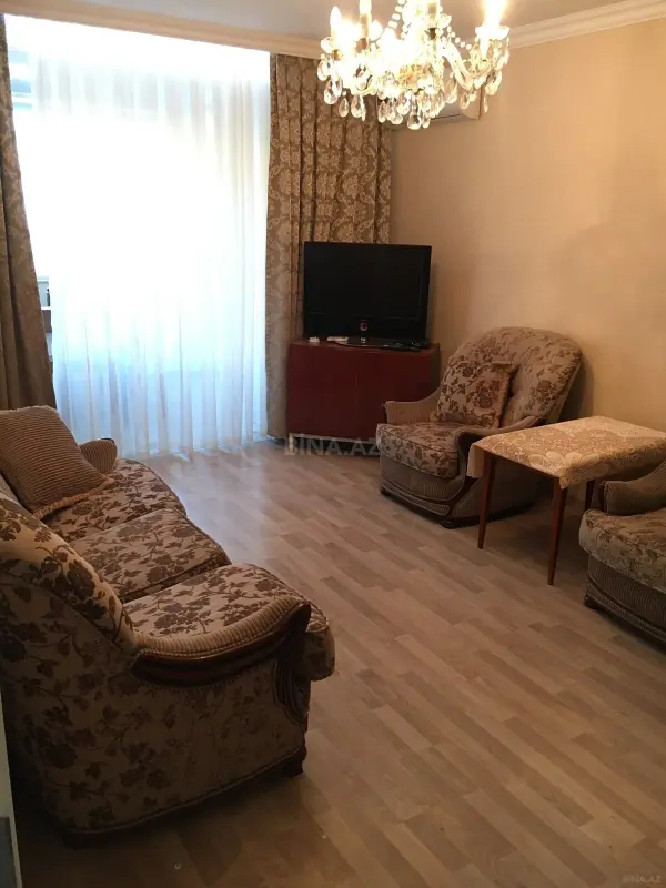 Satılır 2 otaqlı mənzil 42 m²