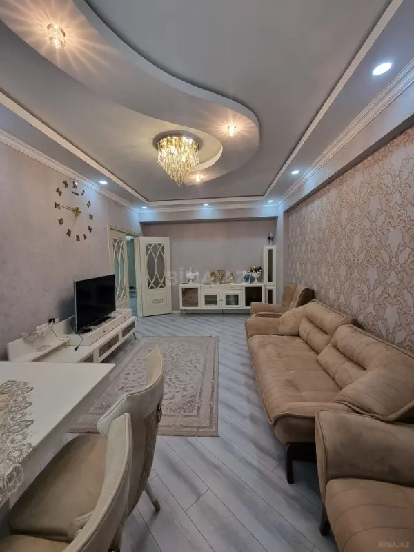 Satılır 4 otaqlı mənzil 154 m²