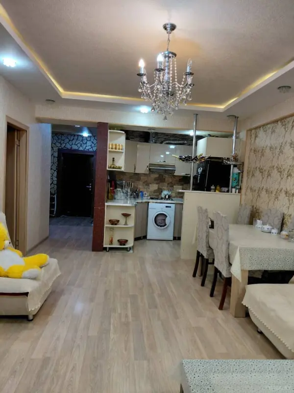 Satılır 3 otaqlı mənzil 78 m²