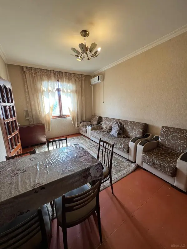 Satılır 2 otaqlı mənzil 45 m²