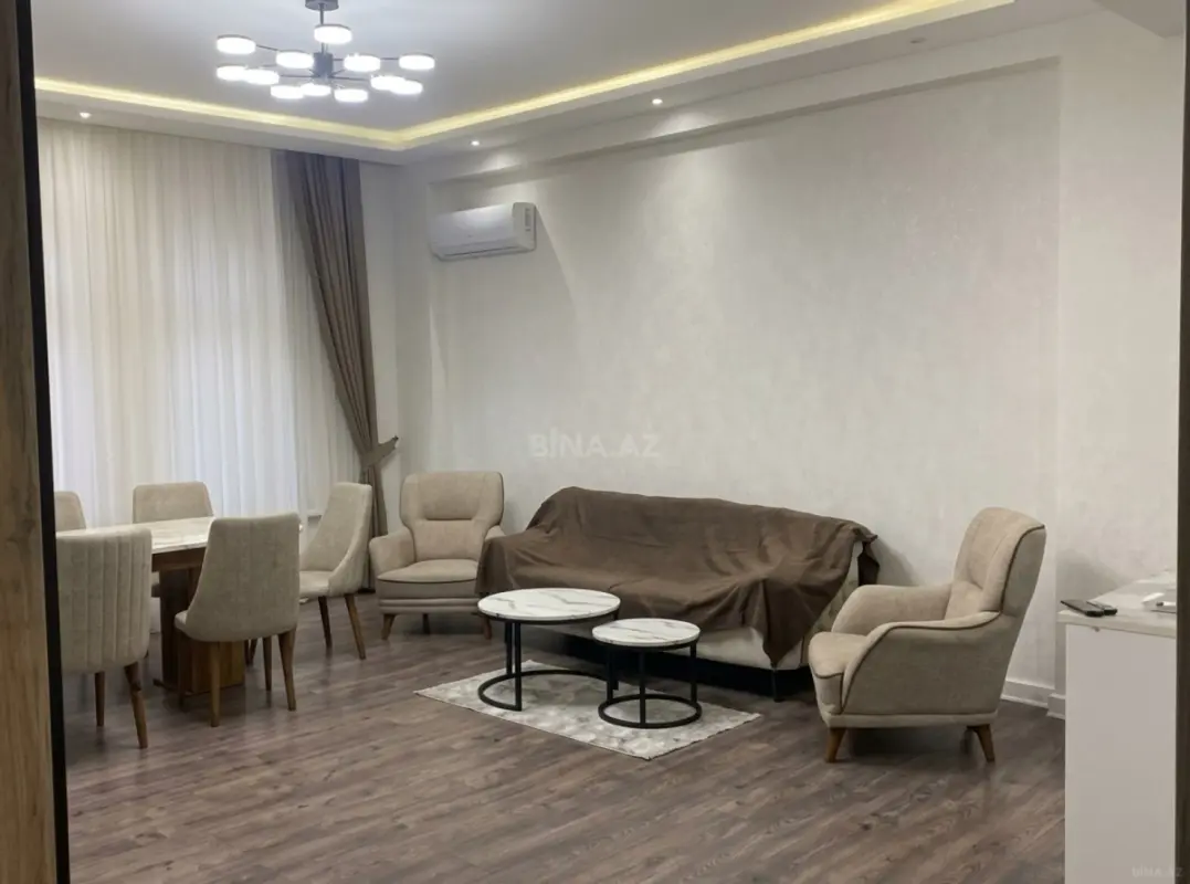 Kirayə verilir 2 otaqlı mənzil 80 m²