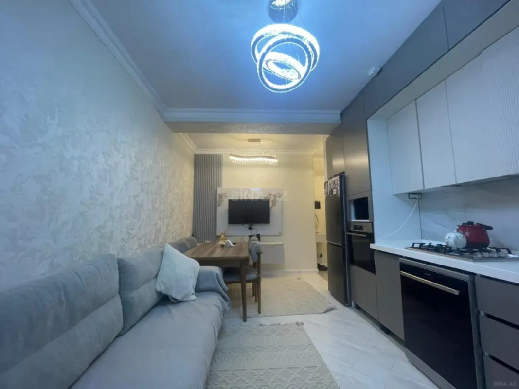 Satılır 2 otaqlı mənzil 49 m²