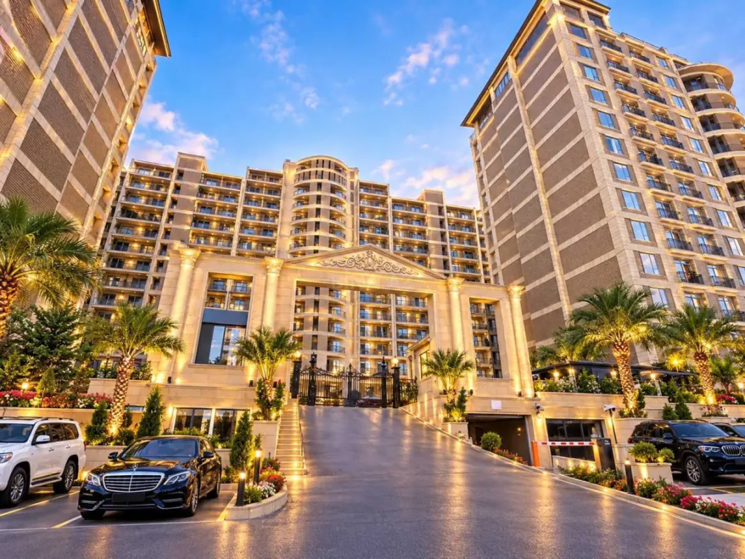 Satılır 6 otaqlı mənzil 360 m²