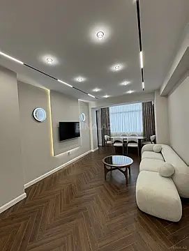 Kirayə verilir 3 otaqlı mənzil 120 m² — Bakı, Xətai 3 otaq 120.00 m²
