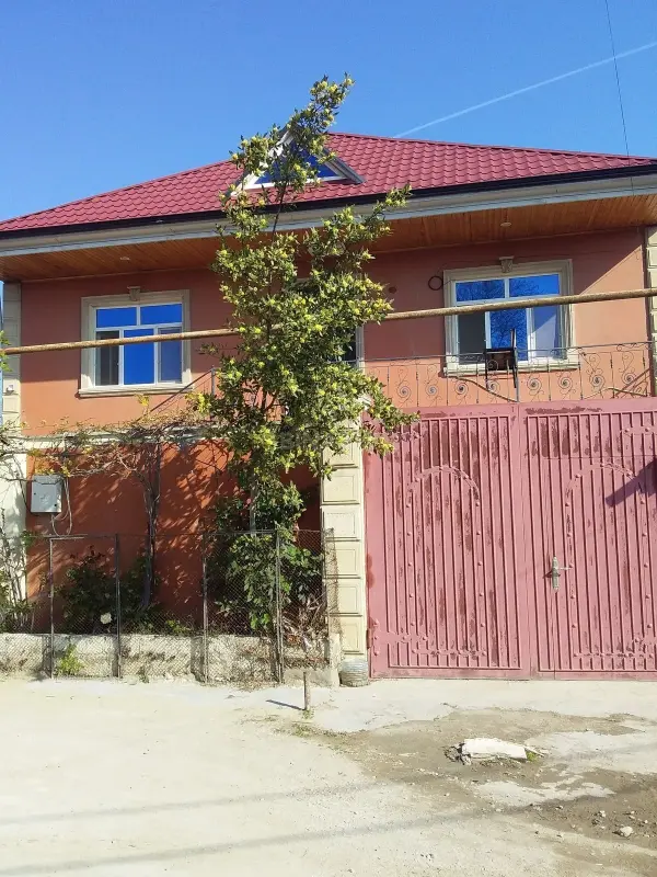 Satılır 7 otaqlı həyət evi 170 m²