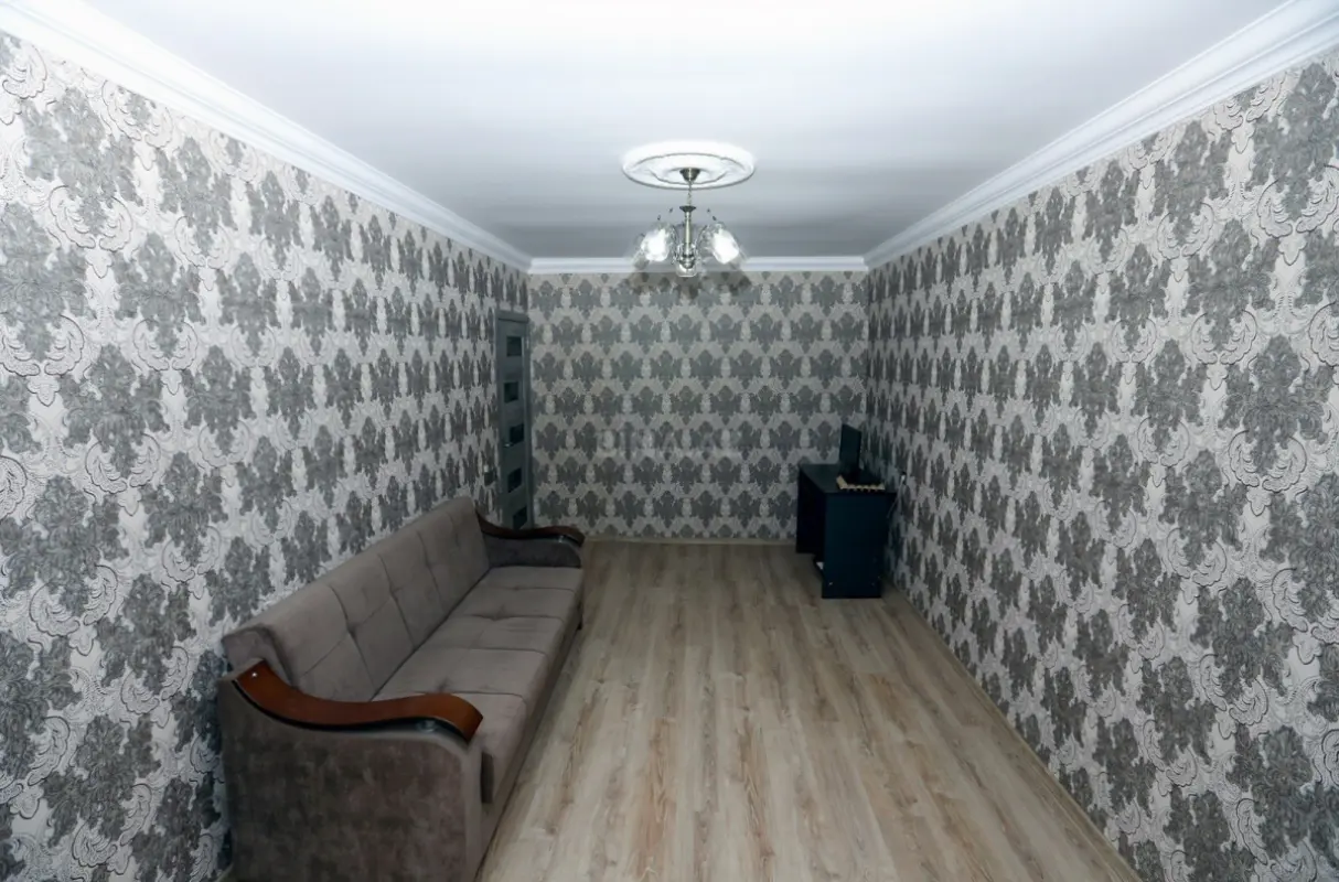 Satılır 3 otaqlı mənzil 60 m²
