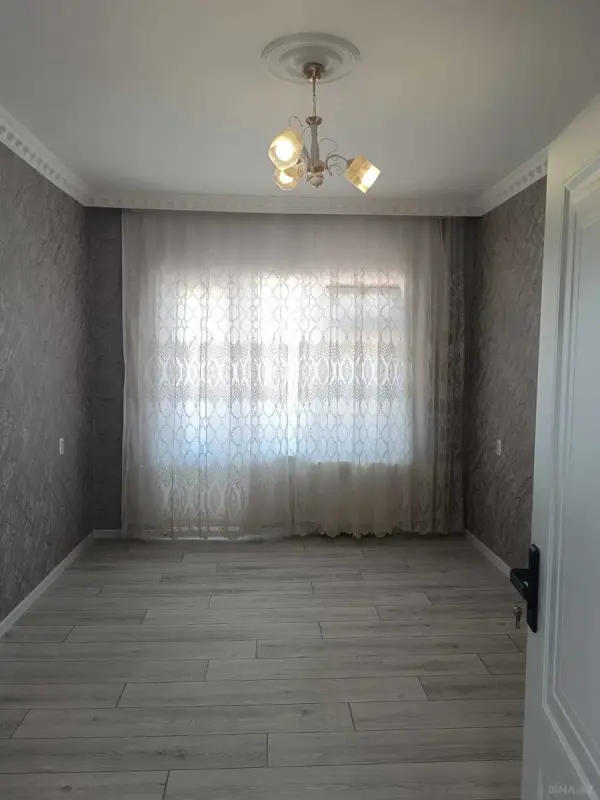 Satılır 3 otaqlı mənzil 90 m²