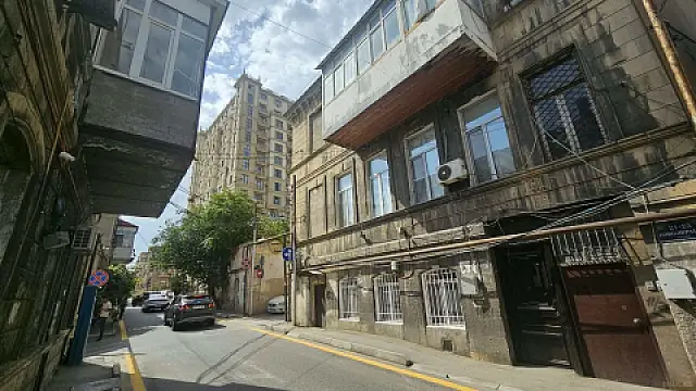 Kirayə verilir obyekt 60 m² — Bakı, Nizami 60.00 m²