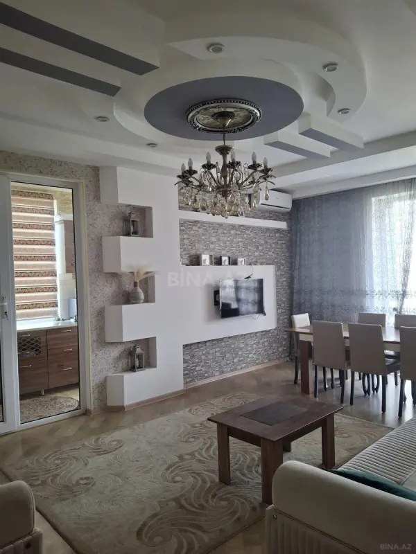 Satılır 3 otaqlı mənzil 82 m²