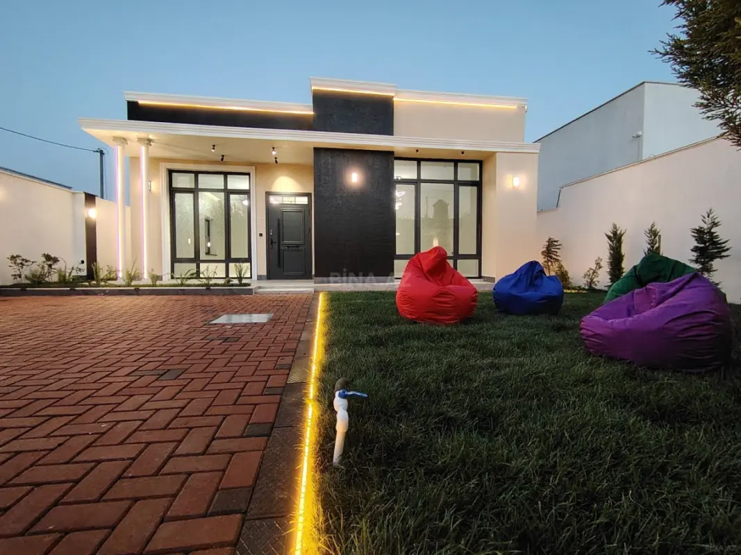 Satılır 4 otaqlı həyət evi 128 m²