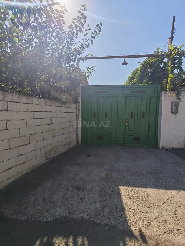 Satılır 3 otaqlı həyət evi 5.4 m²