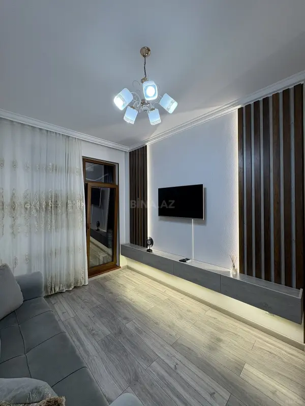 Kirayə verilir 2 otaqlı mənzil 50 m²