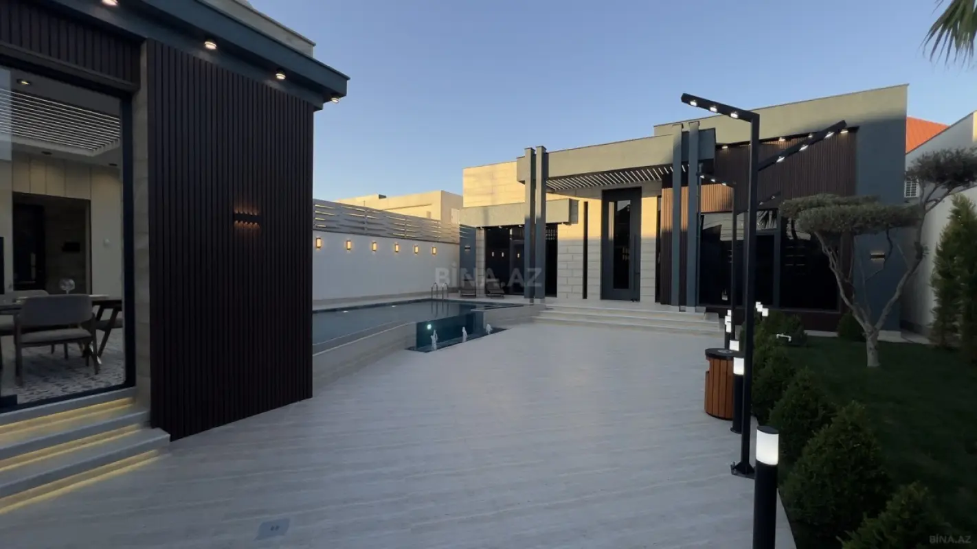 Satılır 5 otaqlı həyət evi 200 m²