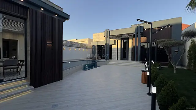 Satılır 5 otaqlı həyət evi 200 m² — Bakı, Mərdəkan 5 otaq 200.00 m²