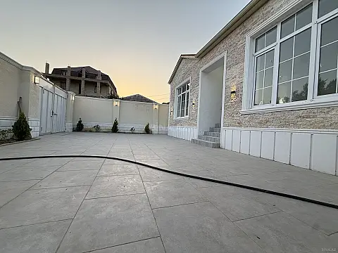 Satılır 4 otaqlı həyət evi 130 m² — Bakı, Suraxanı 4 otaq 130.00 m²