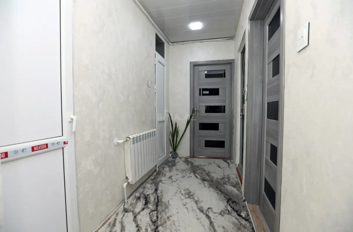 Satılır 3 otaqlı mənzil 60 m²