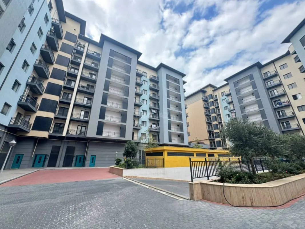 Kirayə verilir 3 otaqlı mənzil 100 m²