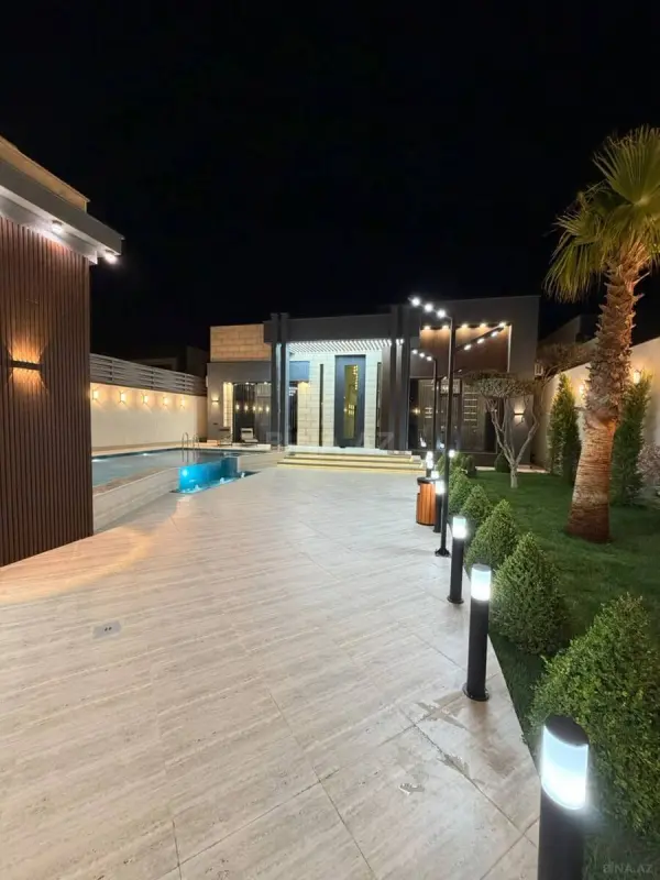 Satılır 5 otaqlı həyət evi 180 m²