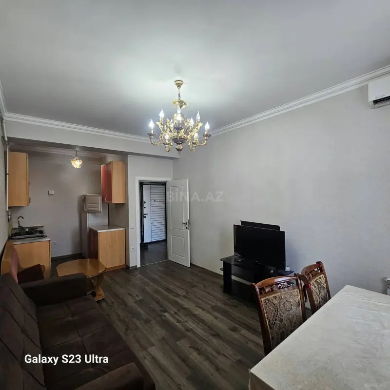 Kirayə verilir 2 otaqlı mənzil 55 m²