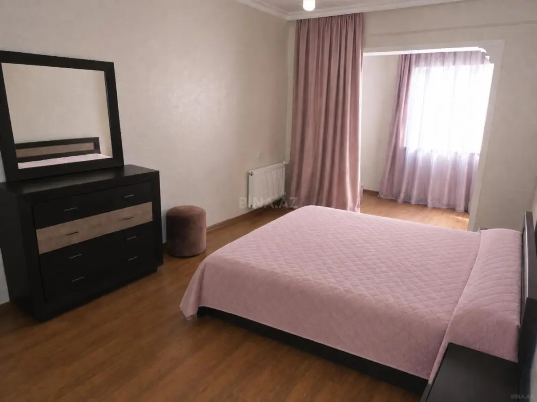 Kirayə verilir 3 otaqlı mənzil 82 m²