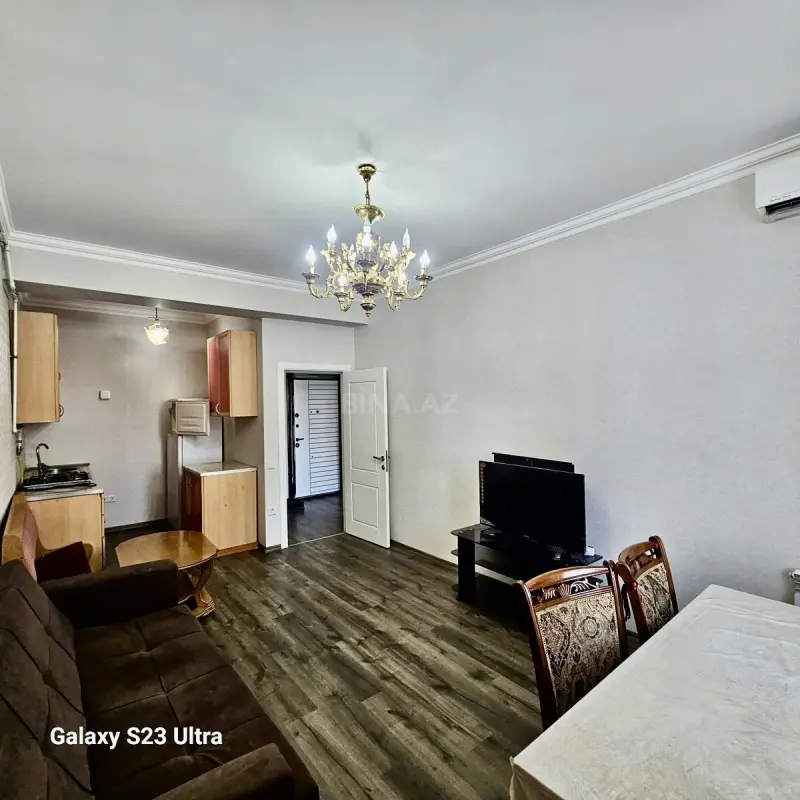 Kirayə verilir 2 otaqlı mənzil 60 m²