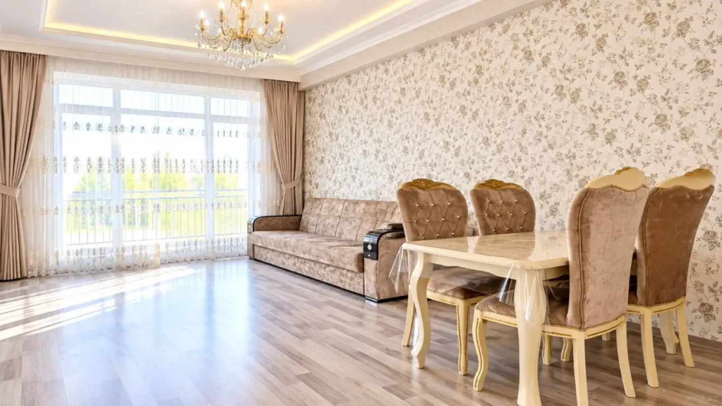 Kirayə verilir 2 otaqlı mənzil 55 m²