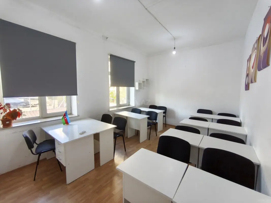 Kirayə verilir 3 otaqlı ofis 86 m²