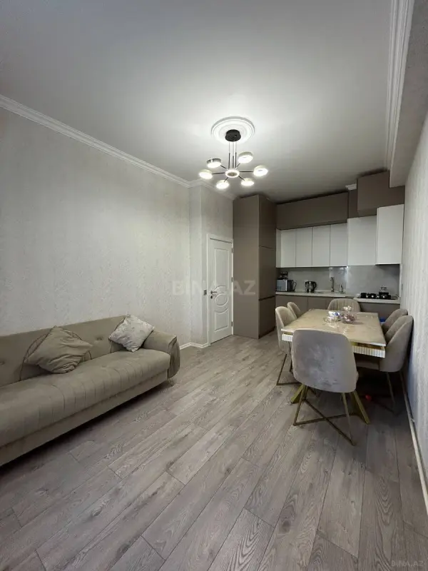 Kirayə verilir 2 otaqlı mənzil 42 m²