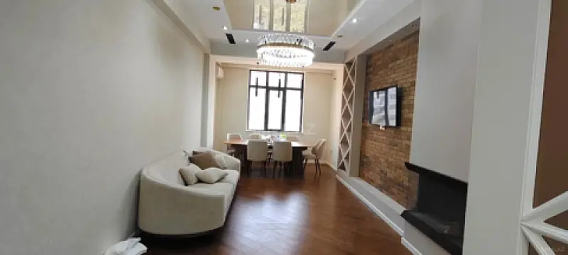 Satılır 3 otaqlı mənzil 136 m² — Bakı, Nərimanov 3 otaq 136.00 m²