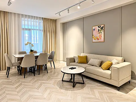 Kirayə verilir 2 otaqlı mənzil 85 m² — Bakı 2 otaq 85.00 m²