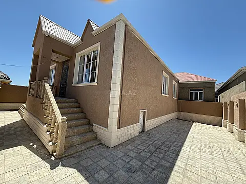 Satılır 4 otaqlı həyət evi 125 m² — Bakı 4 otaq 125.00 m²