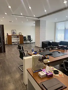 Kirayə verilir 6 otaqlı ofis 285 m² — Bakı 6 otaq 285.00 m²