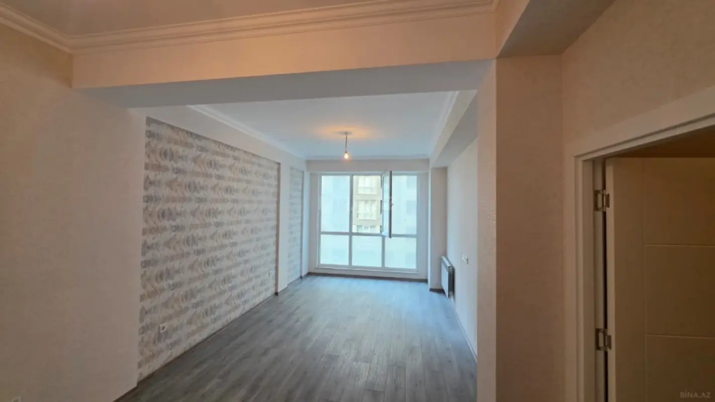 Satılır 2 otaqlı mənzil 77 m²