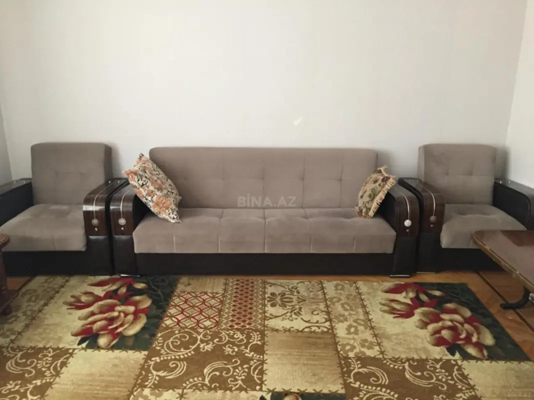 Satılır 2 otaqlı mənzil 60 m²