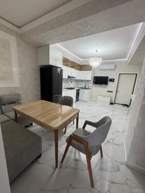 Kirayə verilir 3 otaqlı mənzil 90 m²