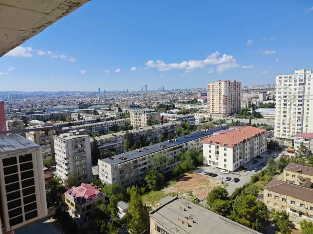 Satılır 2 otaqlı mənzil 86 m²