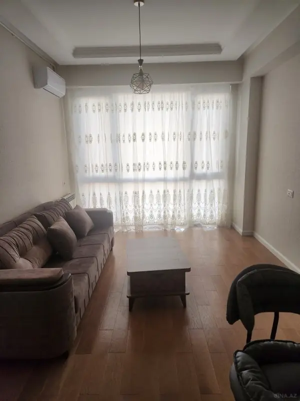 Kirayə verilir 2 otaqlı mənzil 50 m²