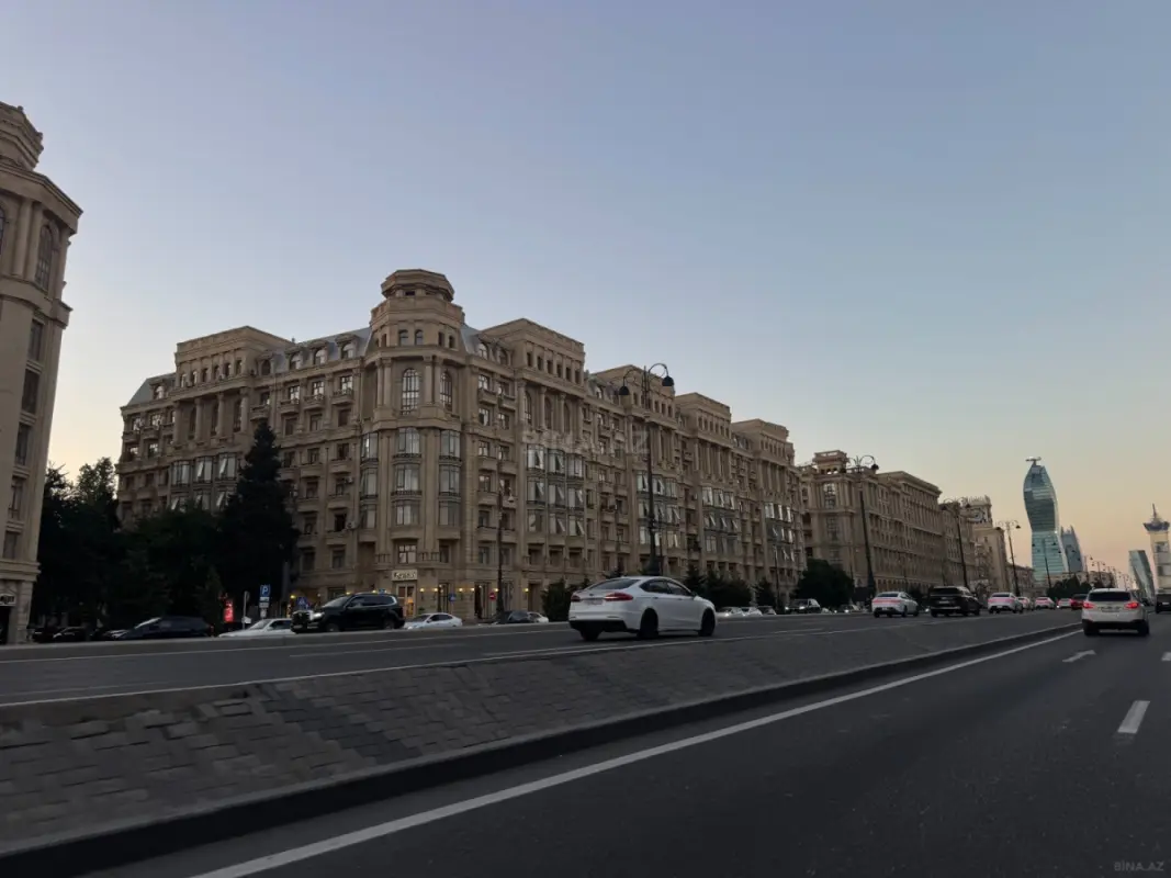 Kirayə verilir 2 otaqlı mənzil 70 m²