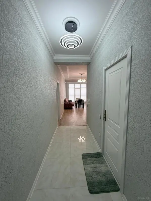 Satılır 2 otaqlı mənzil 61 m²