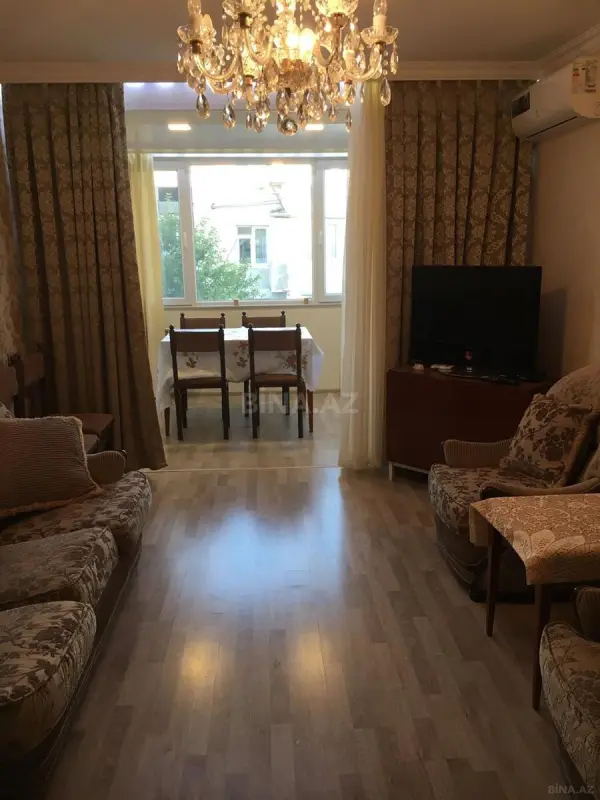Satılır 2 otaqlı mənzil 42 m²