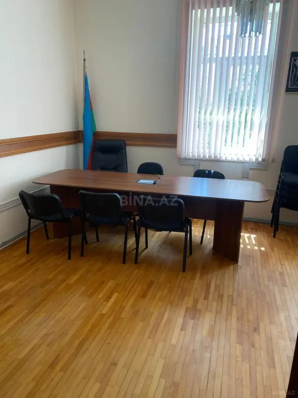 Kirayə verilir 3 otaqlı ofis 80 m²